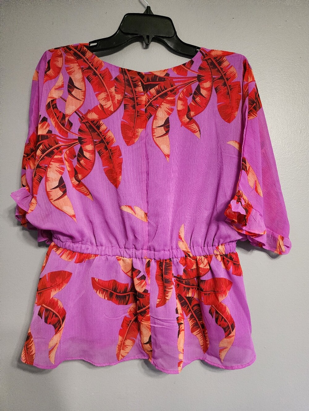 sofia by sofia vergara Purple Floral Top - Picture 2 of 5